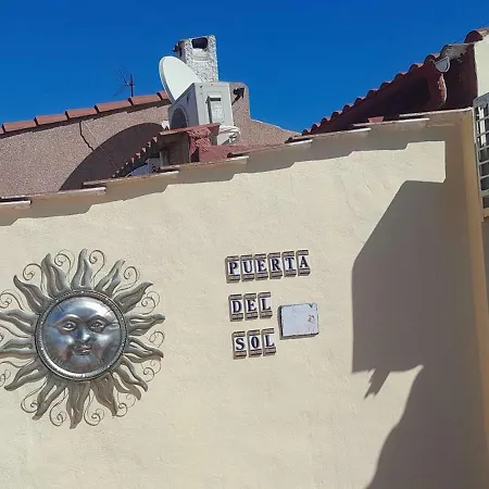 Apartment Pink With Rooftop Views Torrevieja